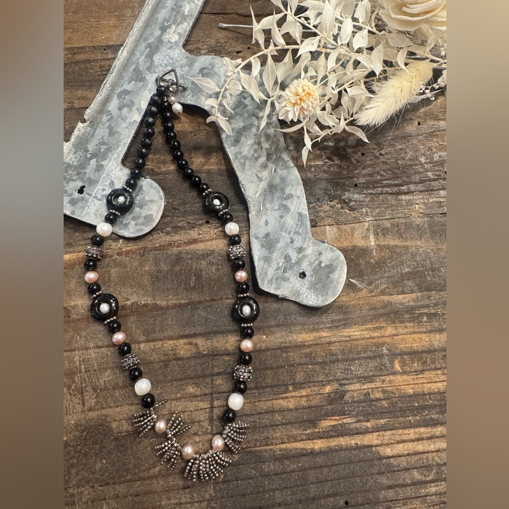 Vintage Black Onyx, White Pearl and Silver Bead Necklace